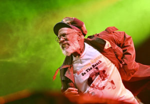 08fc306e-0d75-444c-a75b-9f710901363e-300x207 Lot of Reggae Music - Burning Spear & Andreia