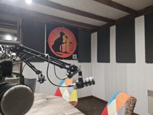 1000006468-300x225 Contacts